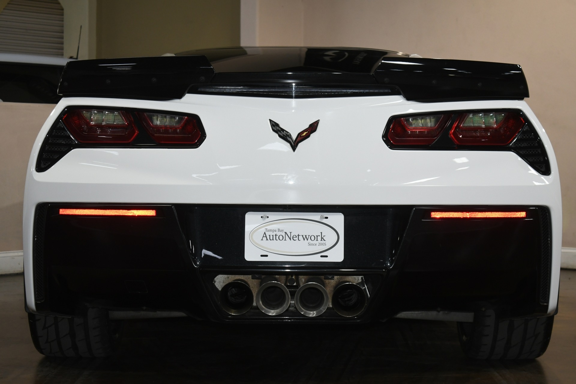 2016 Chevrolet Corvette Stingray Z51 2LT photo 2