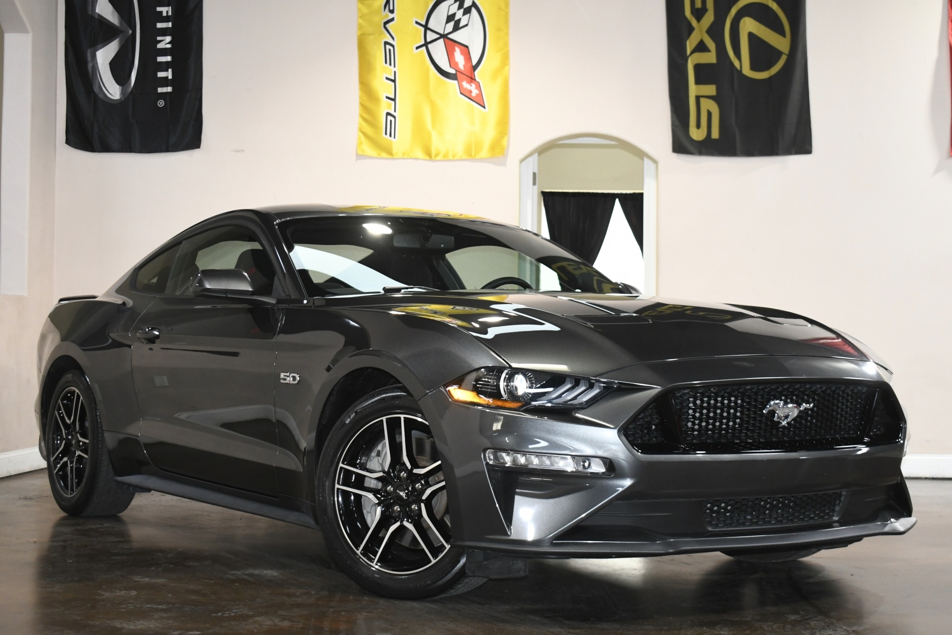 2019 Ford Mustang GT photo 2
