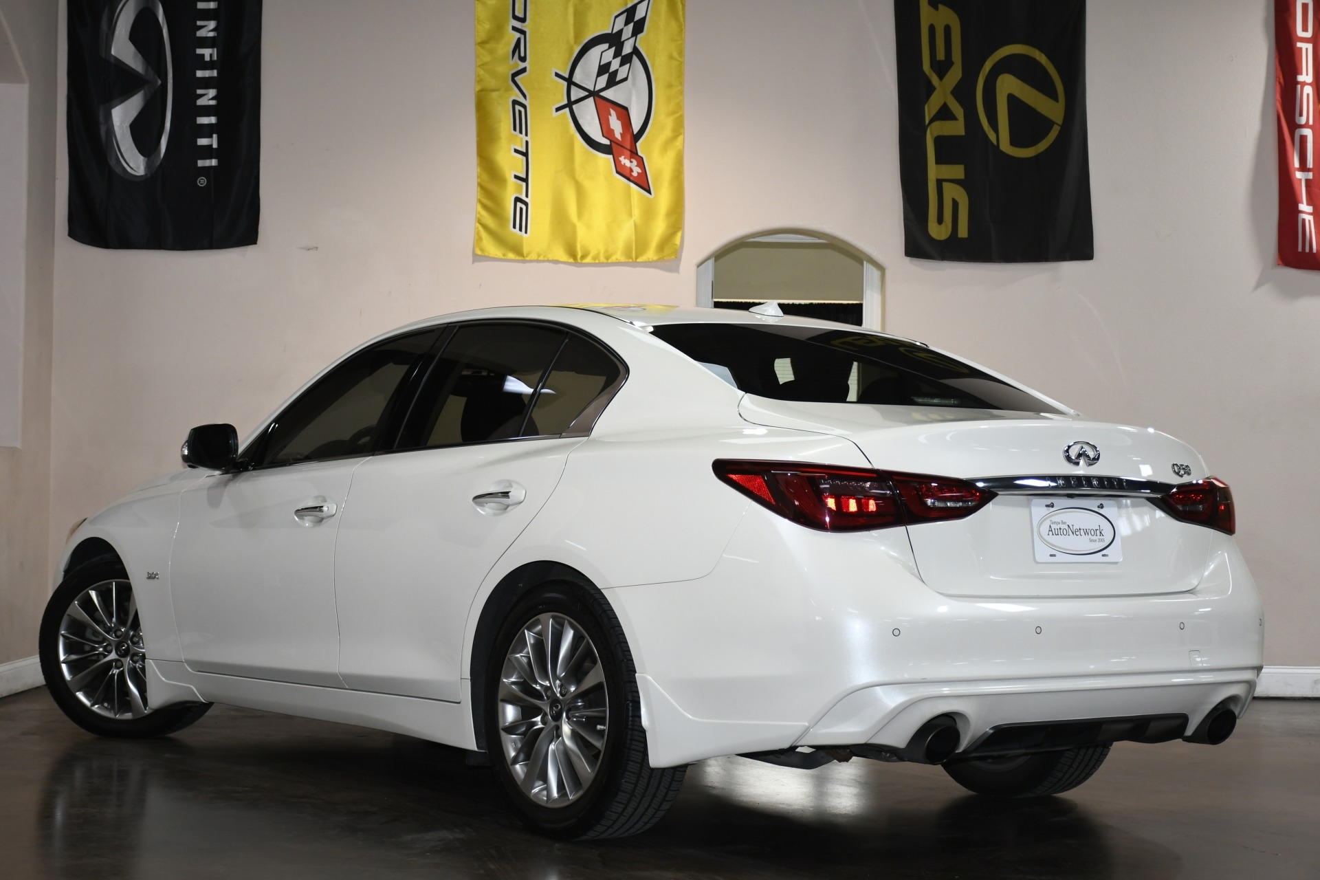 2019 Infiniti Q50 3.0t LUXE photo 4