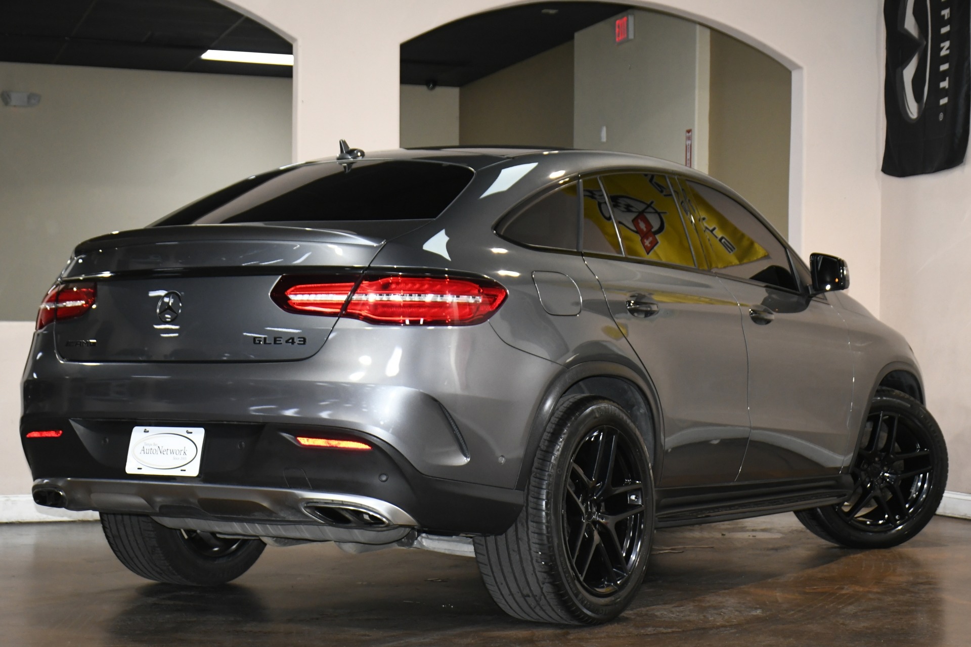 2017 Mercedes Benz GLE AMG 43 photo 4