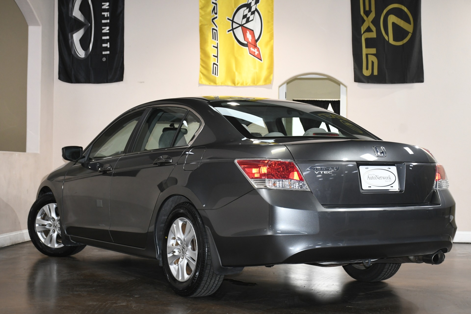 2010 Honda Accord LX-P photo 4