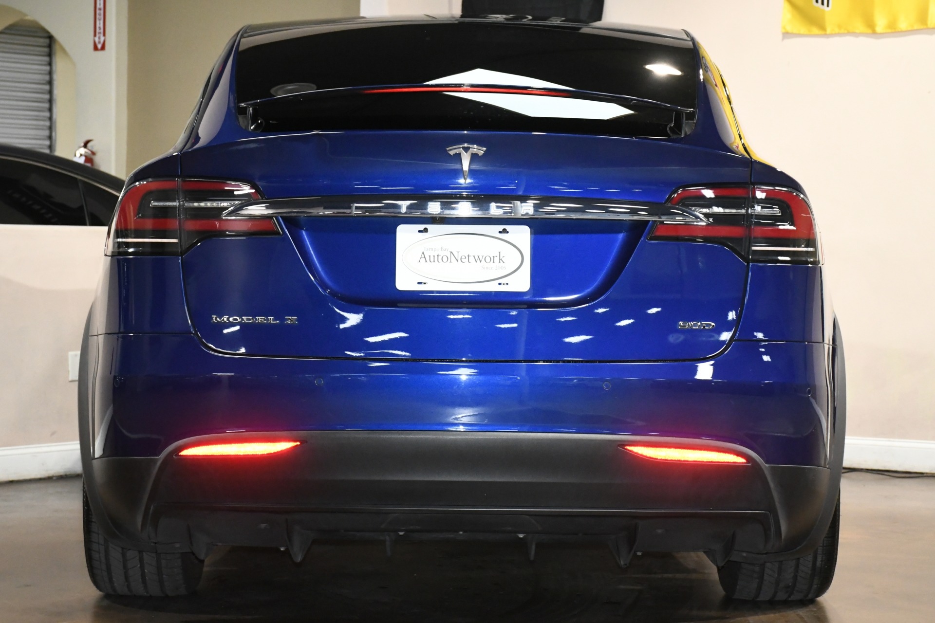 2016 Tesla Model X 90D photo 2