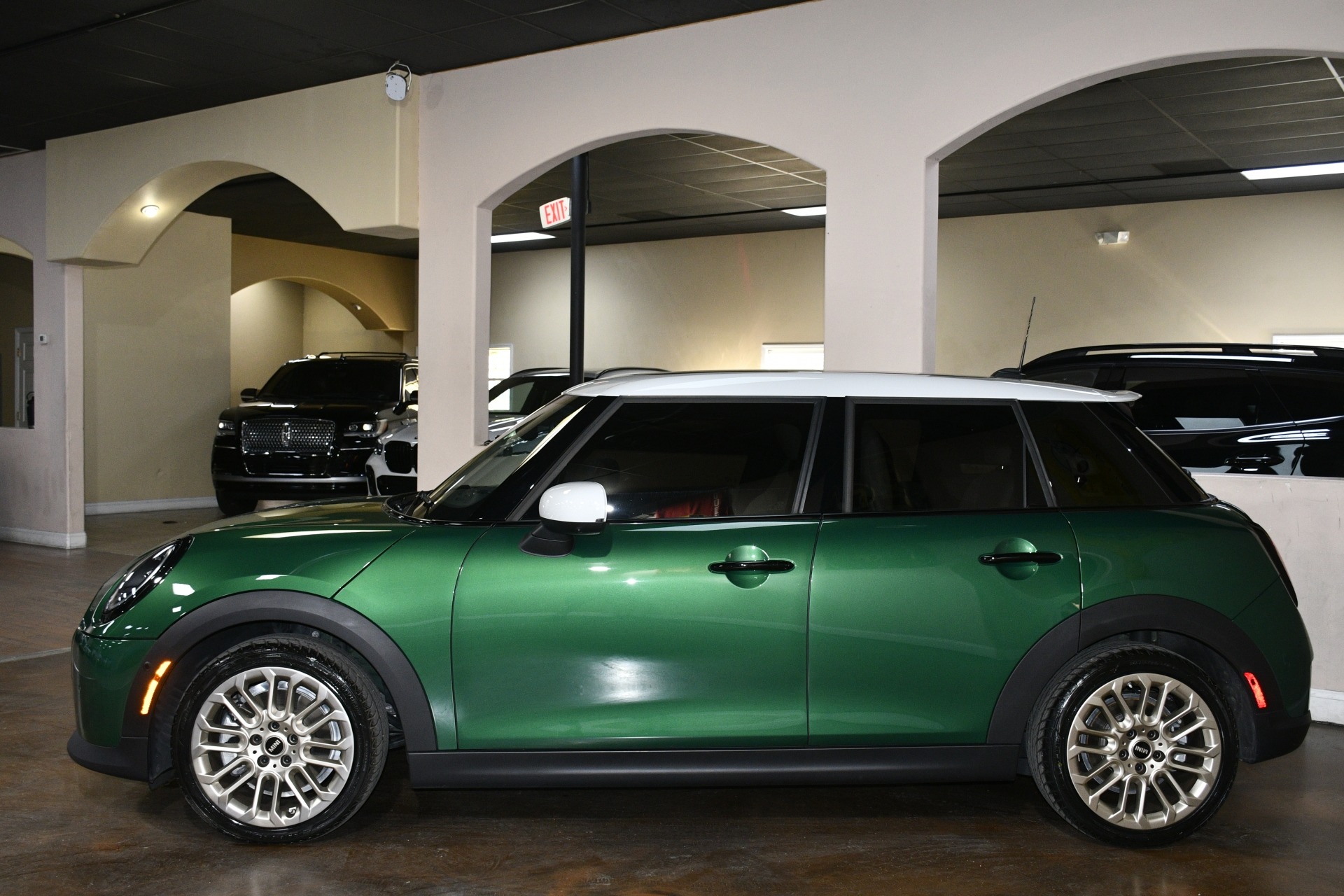 2025 MINI Hardtop 4 Door S - Photo 51