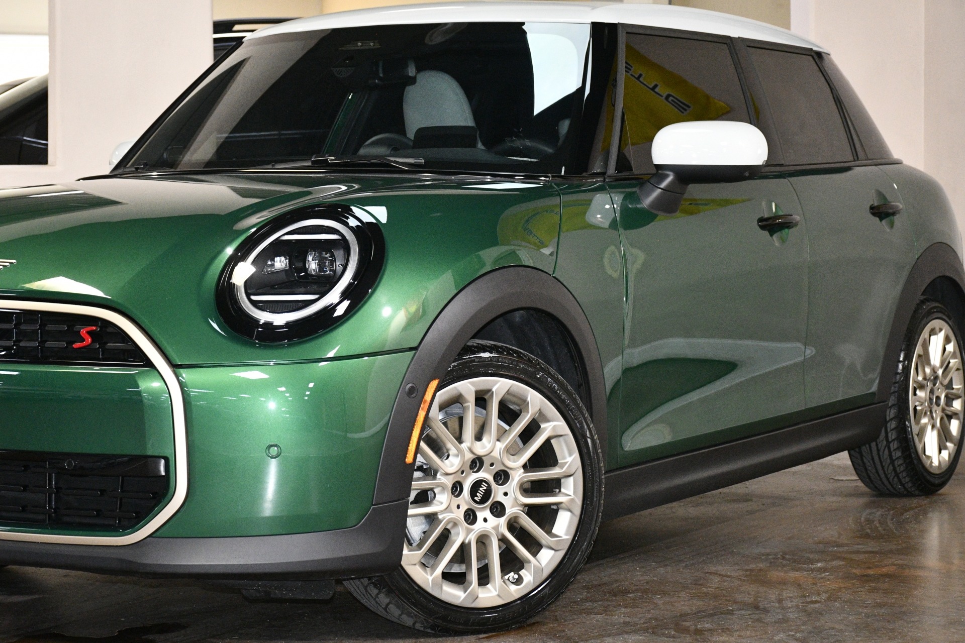 2025 MINI Hardtop 4 Door S - Photo 54