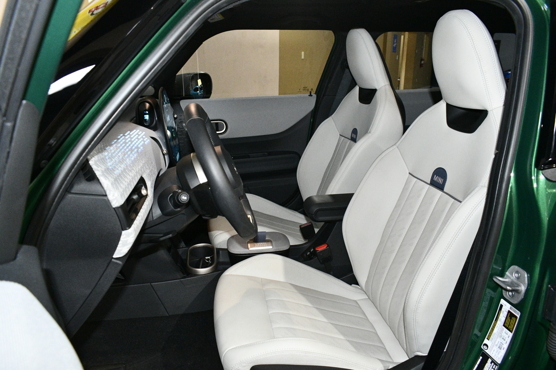 2025 MINI Hardtop 4 Door S - Photo 7