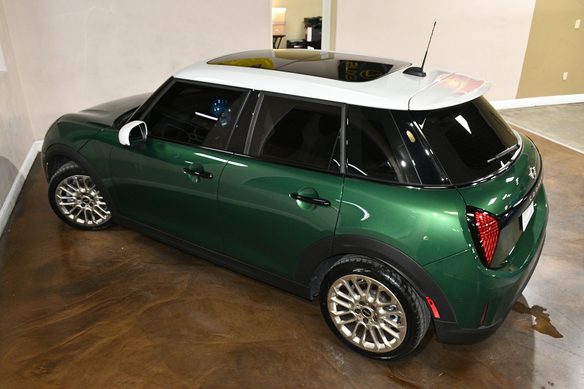 2025 MINI Hardtop 4 Door S - Photo 80