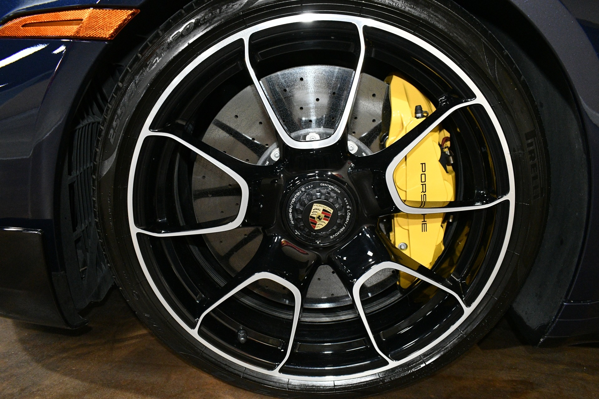 2021 Porsche 911 Turbo - Photo 65