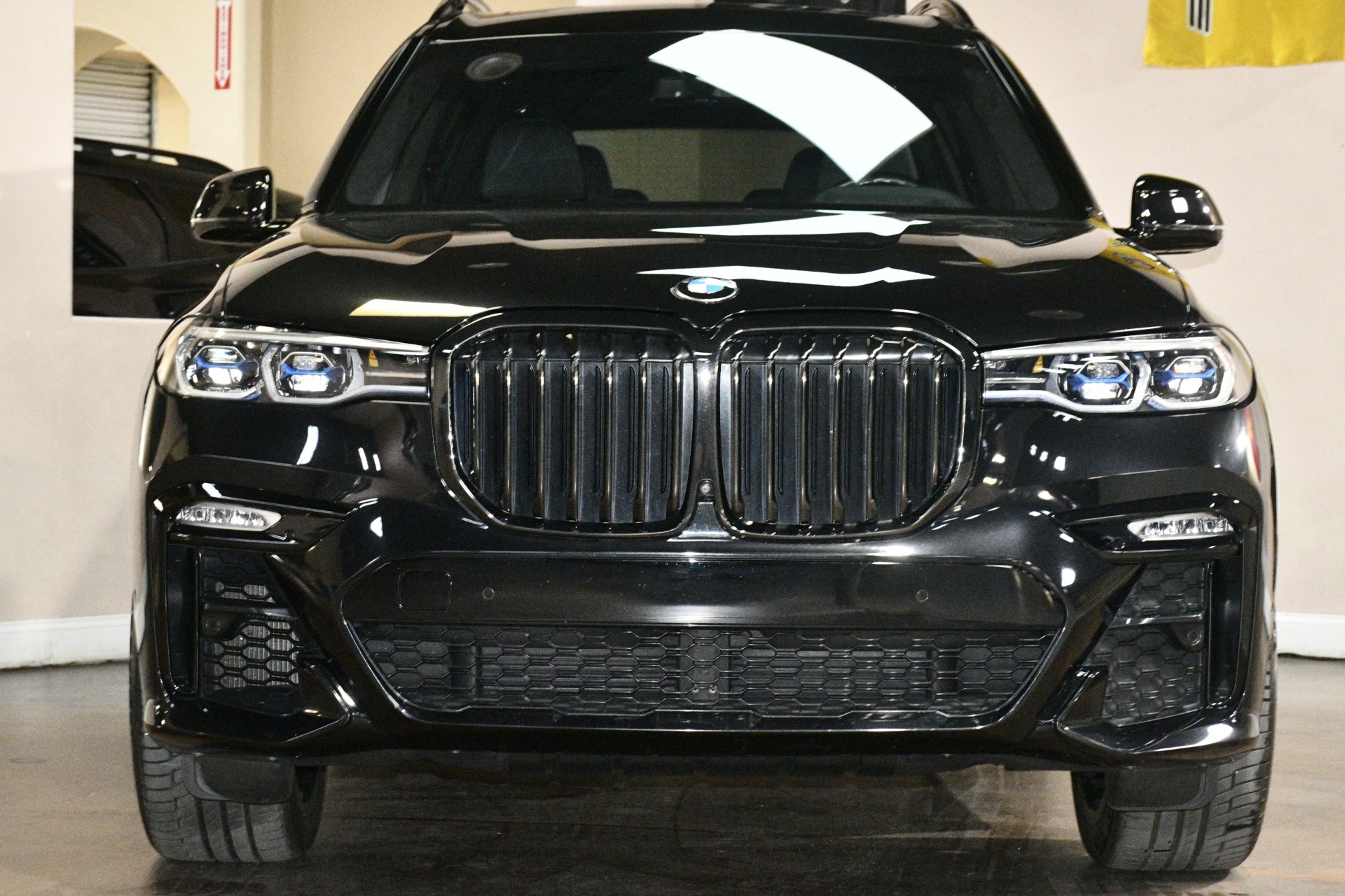 2022 BMW X7