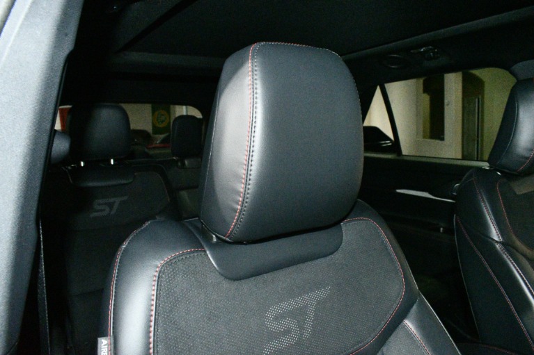2025 Ford Explorer ST - Photo 110