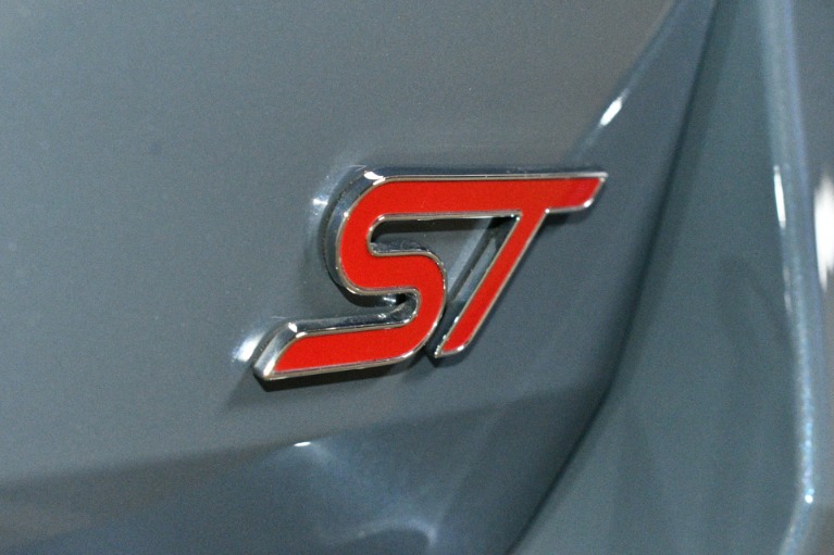 2025 Ford Explorer ST - Photo 200