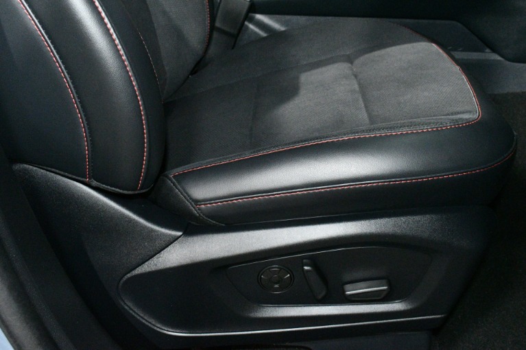 2025 Ford Explorer ST - Photo 114