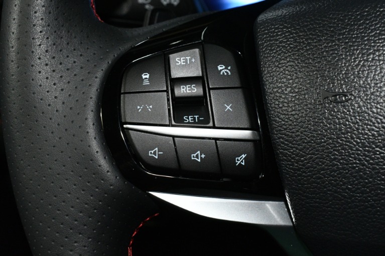 2025 Ford Explorer ST - Photo 131