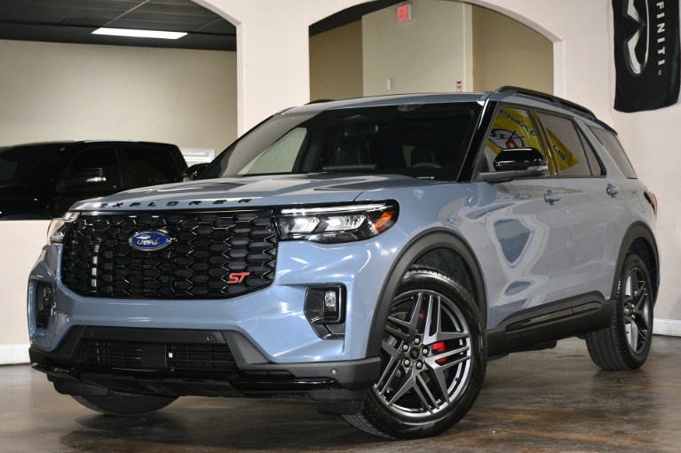 2025 Ford Explorer ST - Photo 104