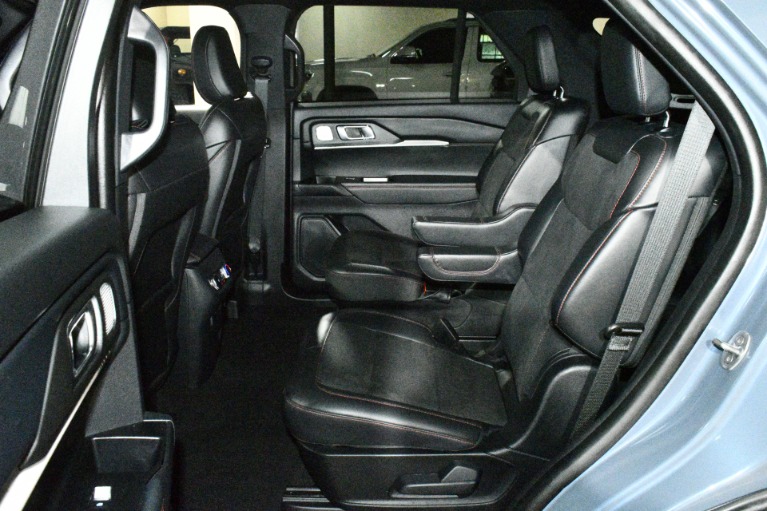 2025 Ford Explorer ST - Photo 147