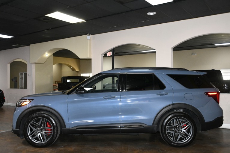 2025 Ford Explorer ST - Photo 151