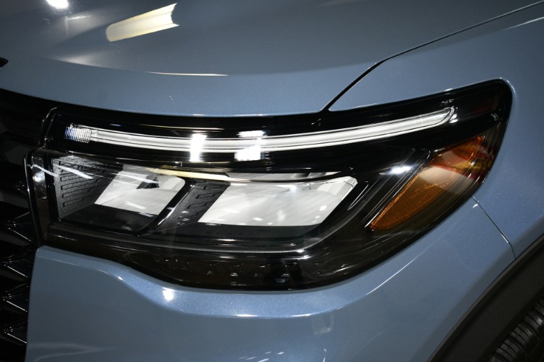 2025 Ford Explorer ST - Photo 157