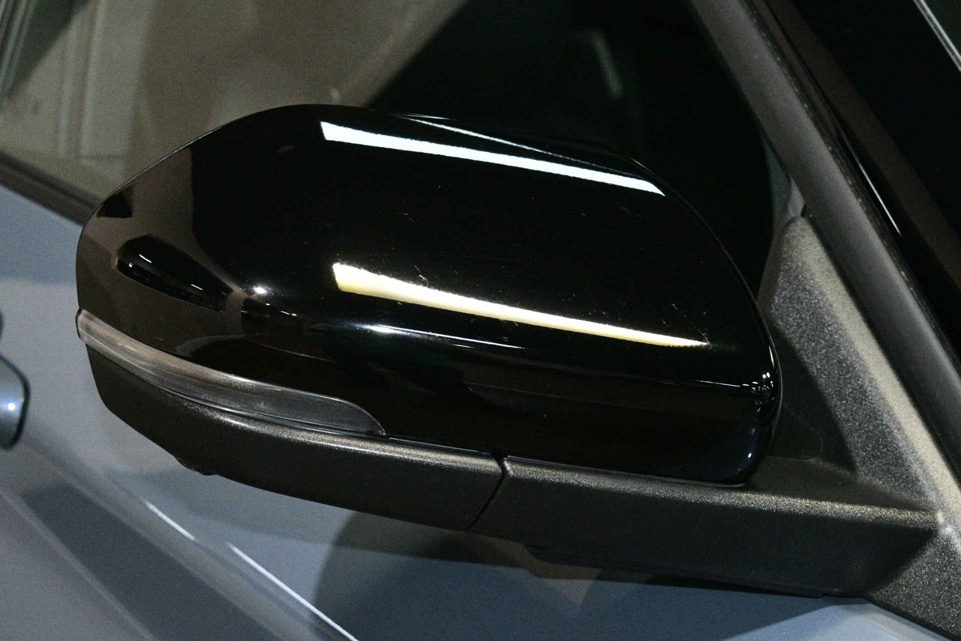 2025 Ford Explorer ST - Photo 61