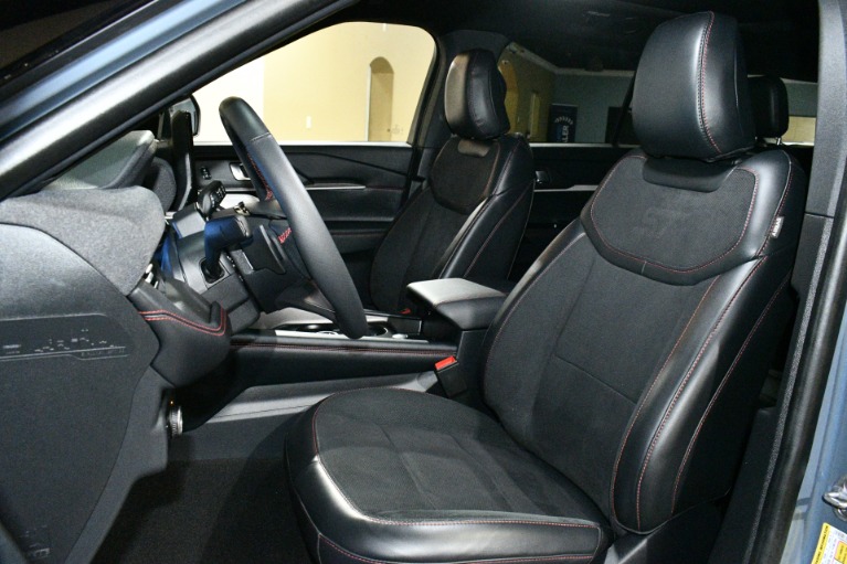 2025 Ford Explorer ST - Photo 107