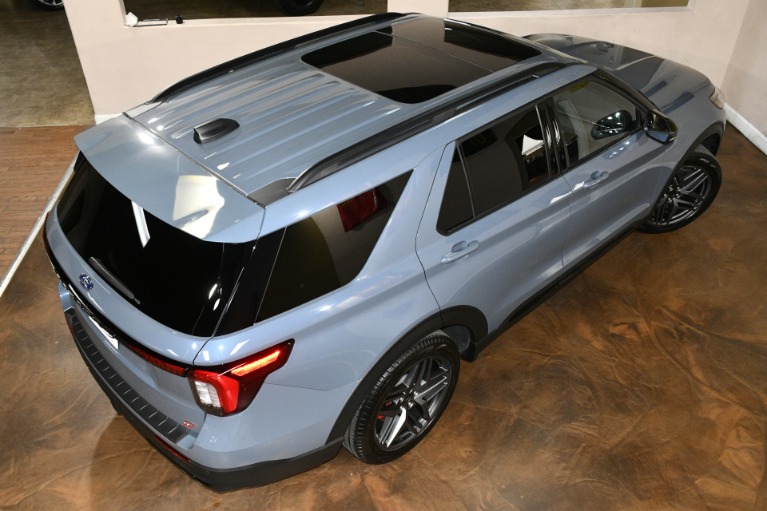 2025 Ford Explorer ST - Photo 175