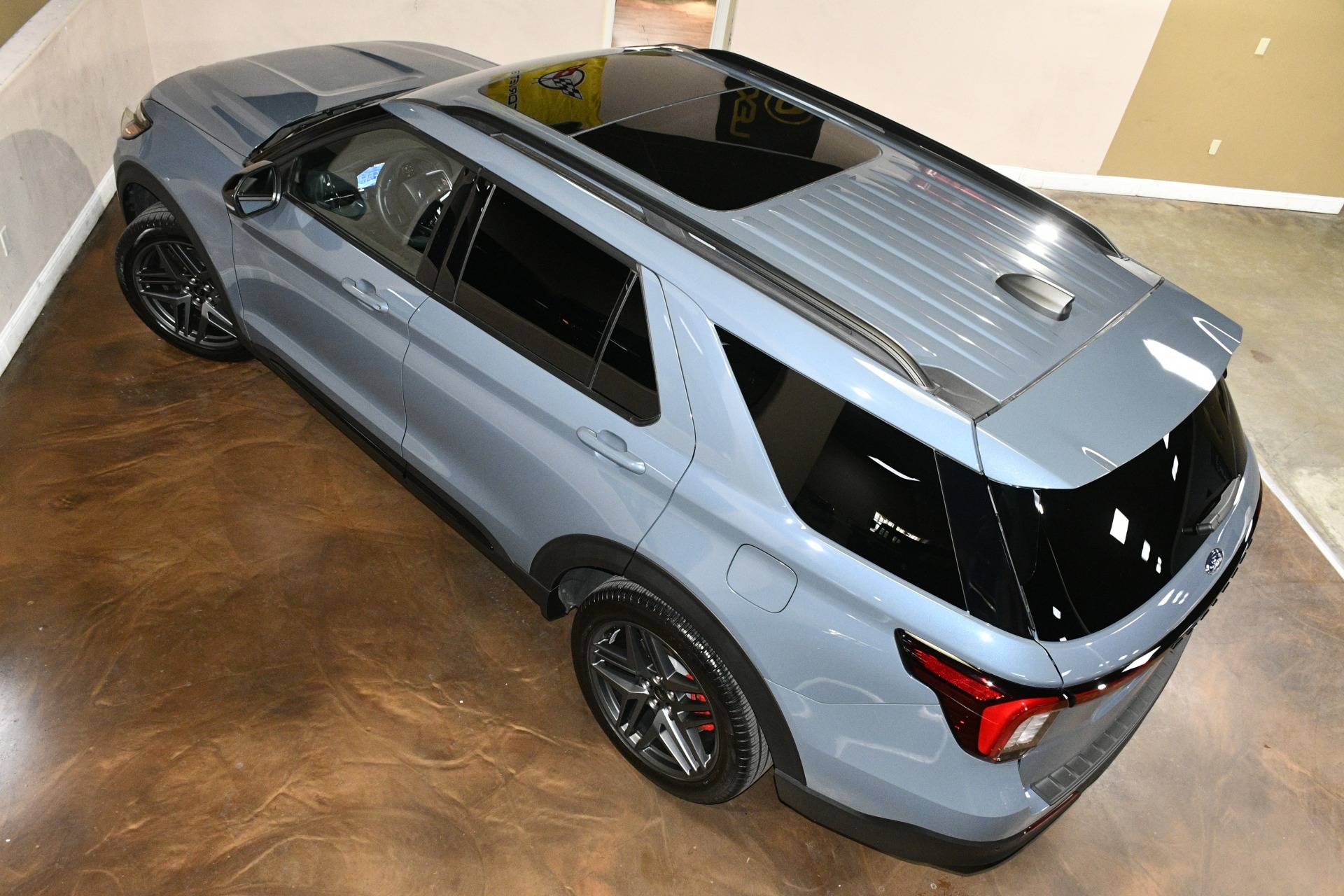 2025 Ford Explorer ST - Photo 76