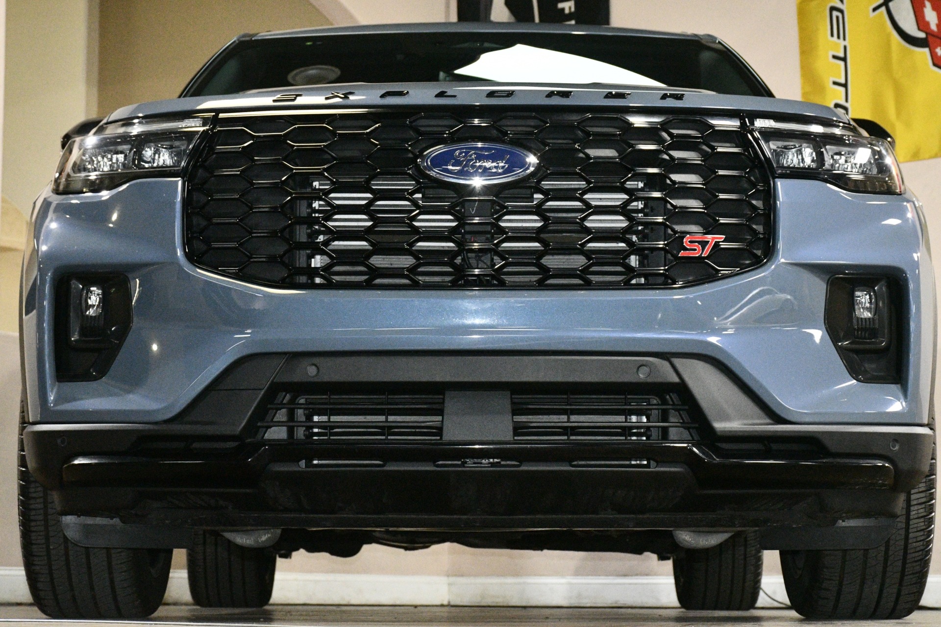 2025 Ford Explorer ST - Photo 81