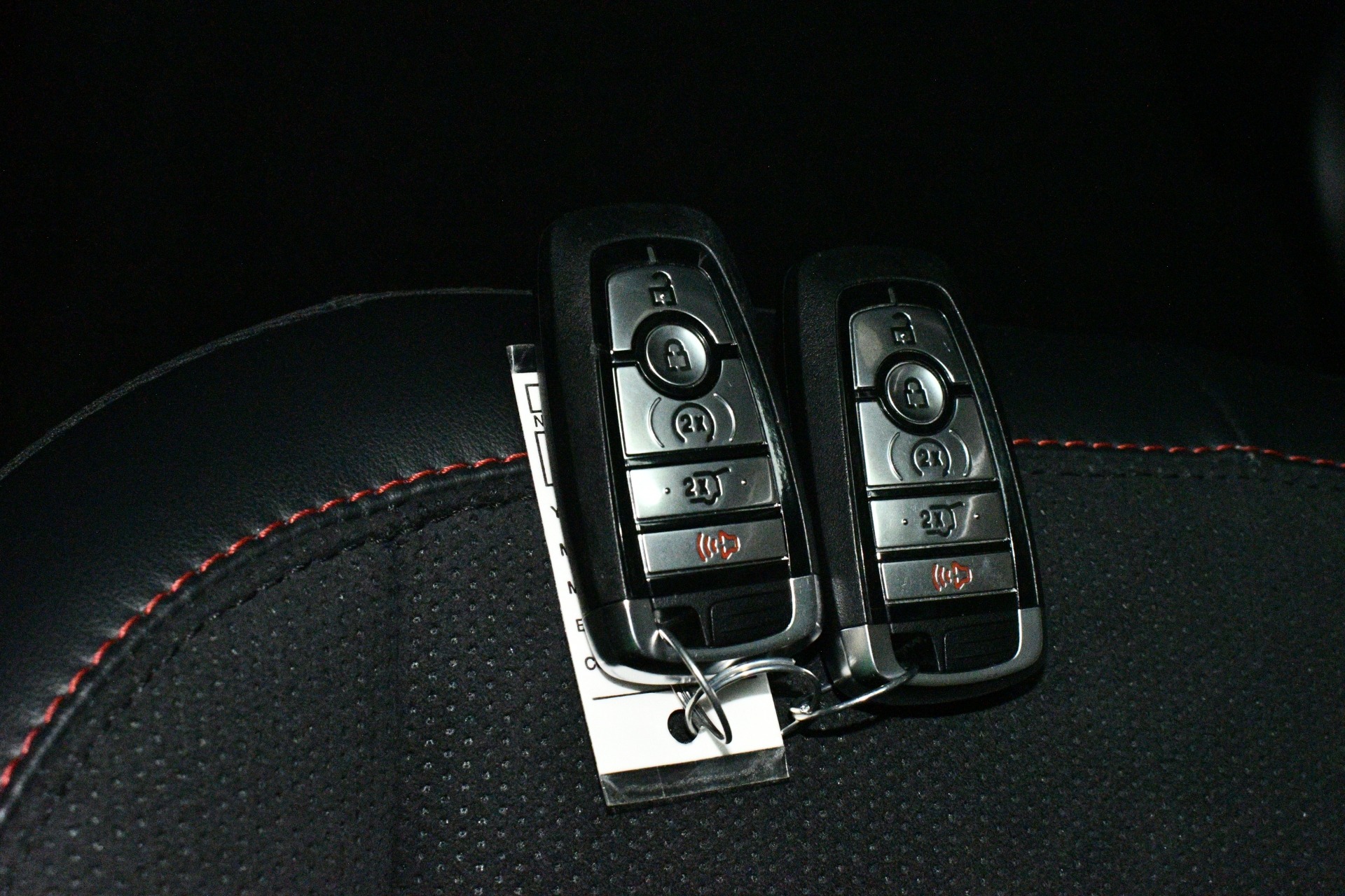 2025 Ford Explorer ST - Photo 97