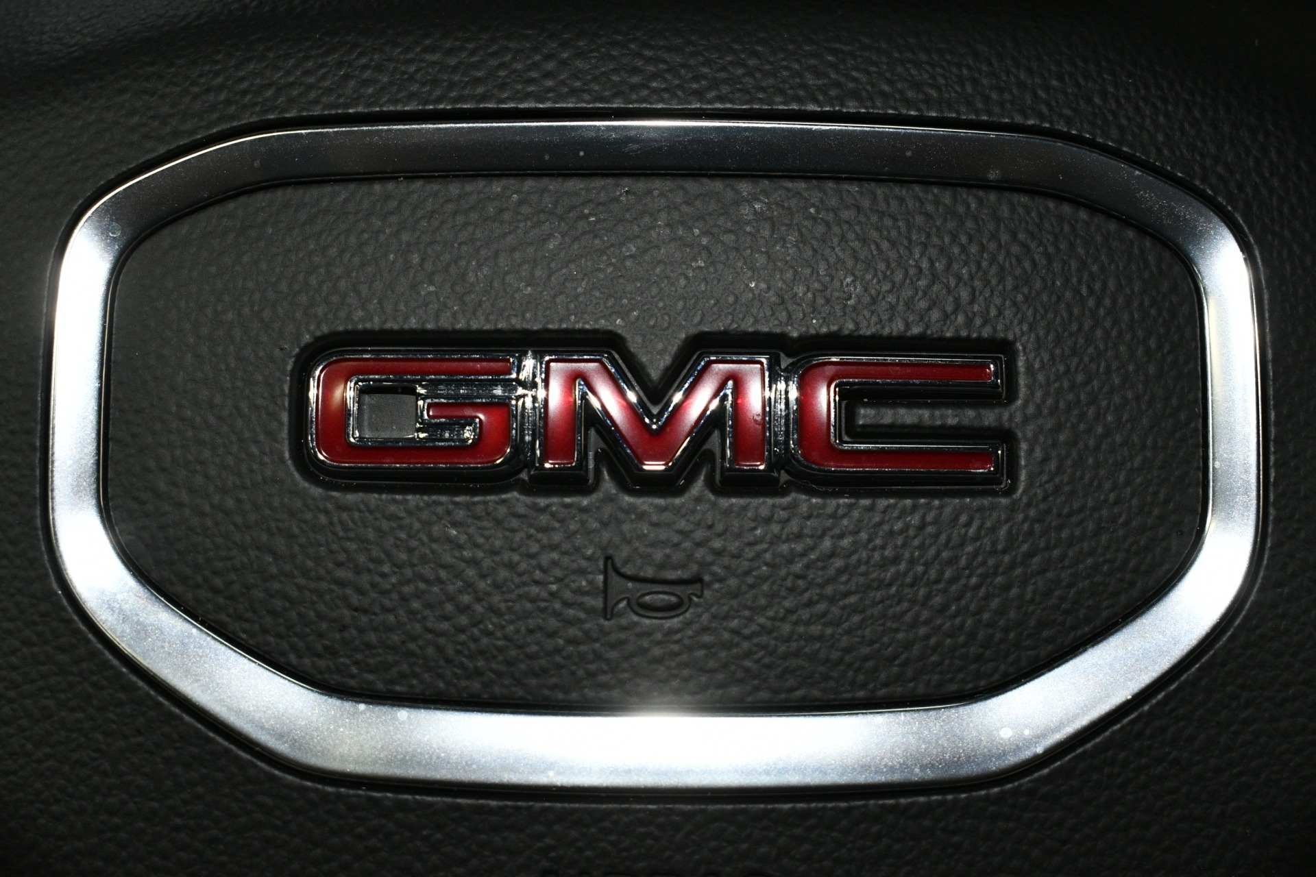 2023 GMC Sierra 1500 SLT - Photo 29