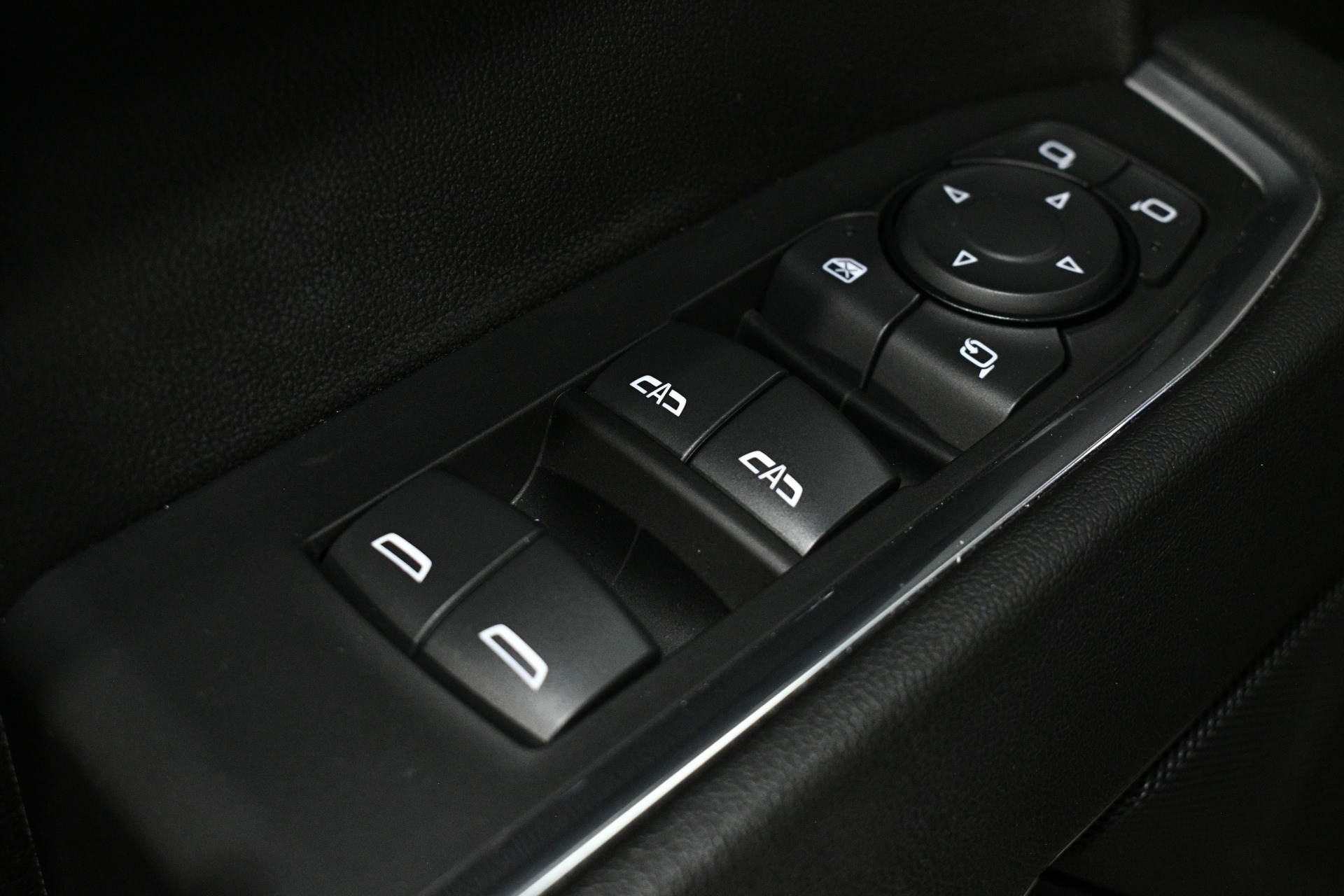 2023 GMC Sierra 1500 SLT - Photo 42