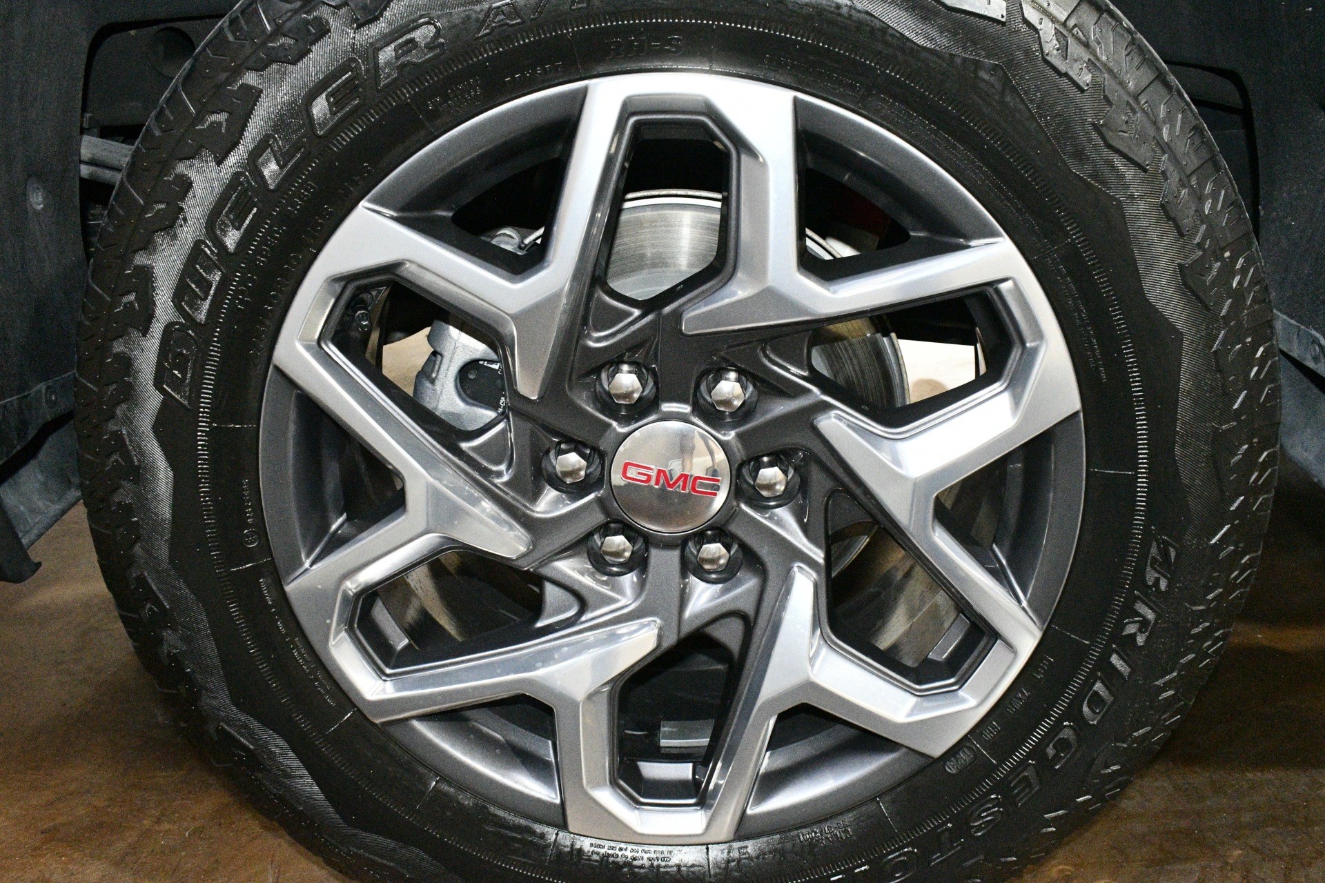 2023 GMC Sierra 1500 SLT - Photo 67