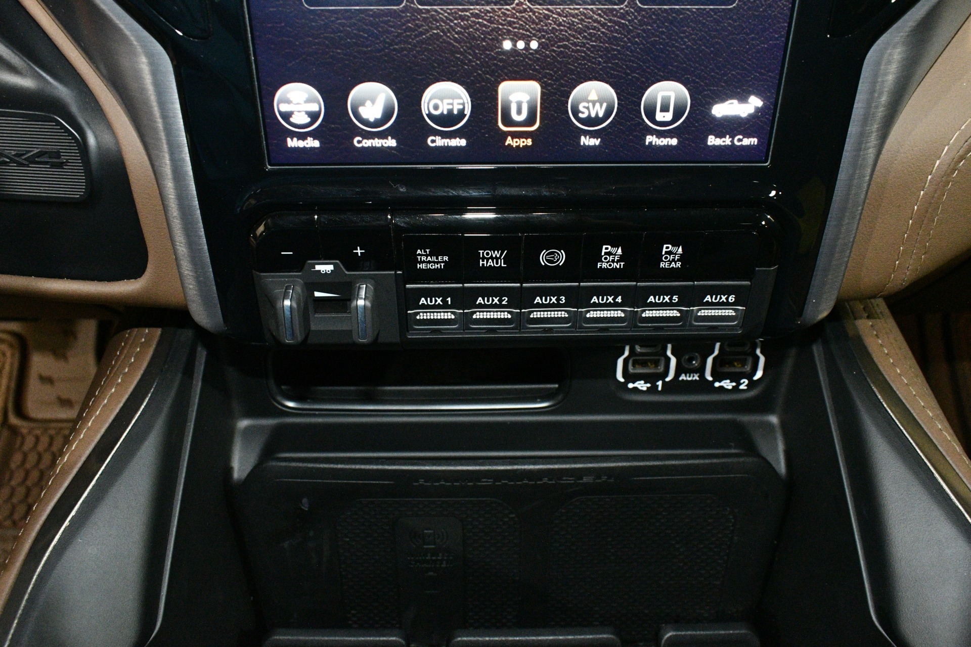 2021 RAM Ram 3500 Pickup Longhorn - Photo 32