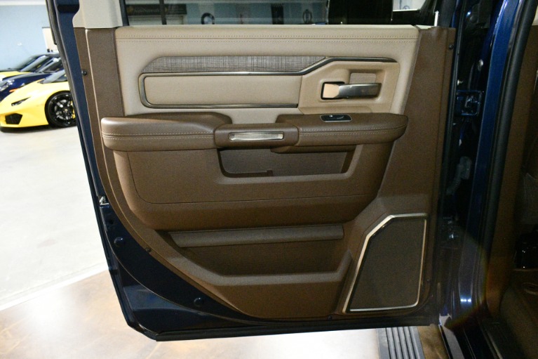 2021 RAM Ram 3500 Pickup Longhorn - Photo 143