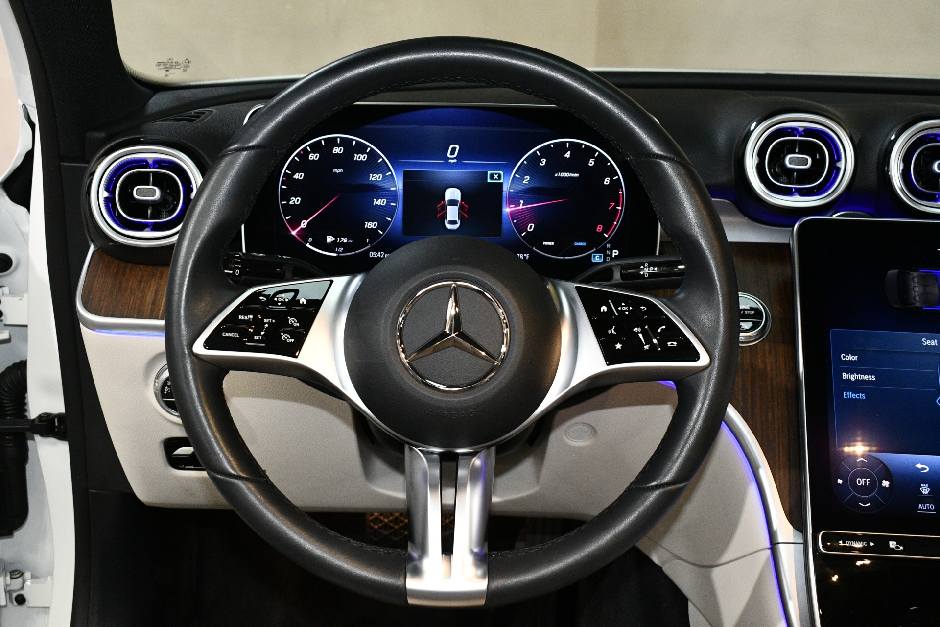 2023 Mercedes-Benz C-Class Sedan C 300 - Photo 23
