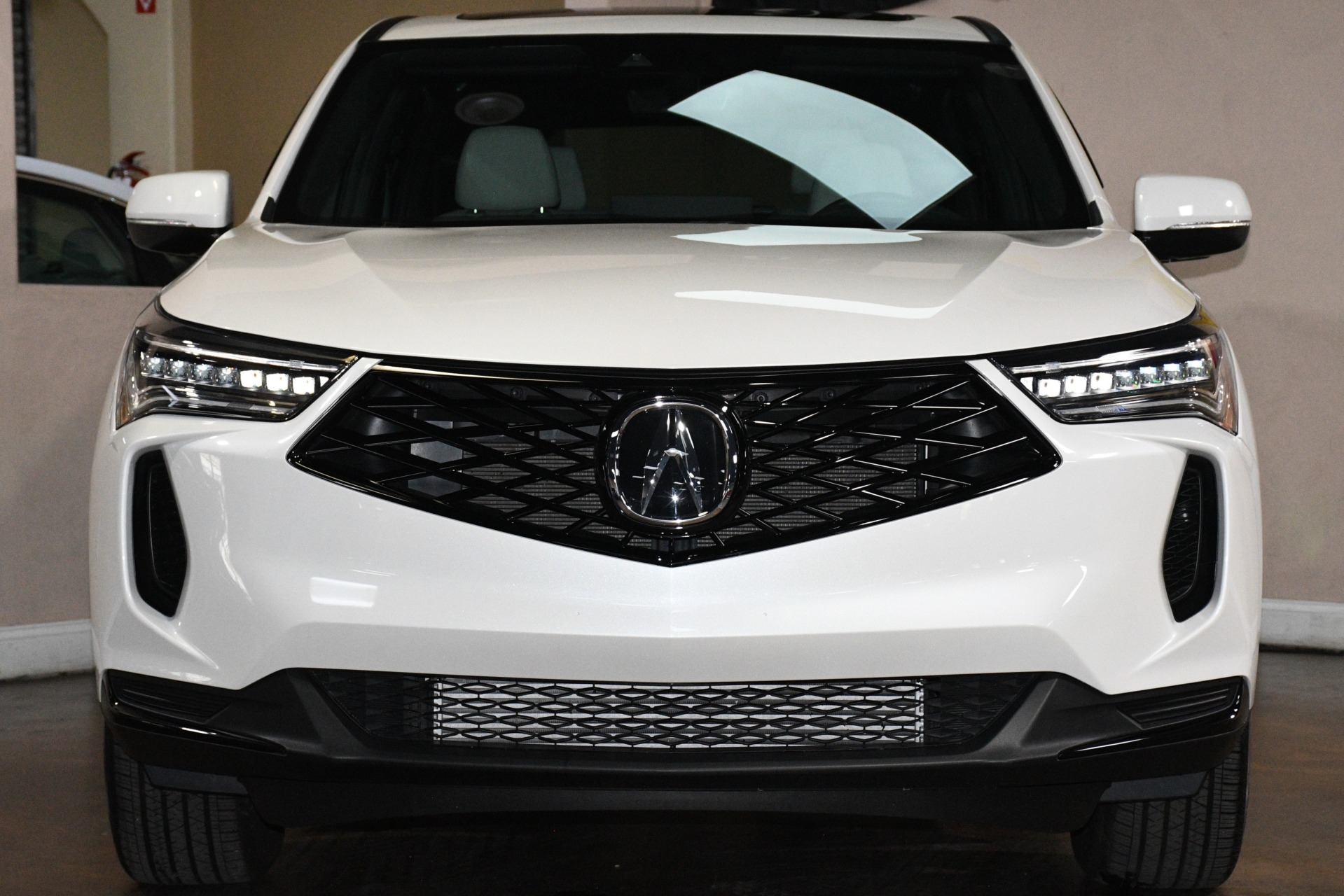 2025 Acura RDX SH-AWD's photo