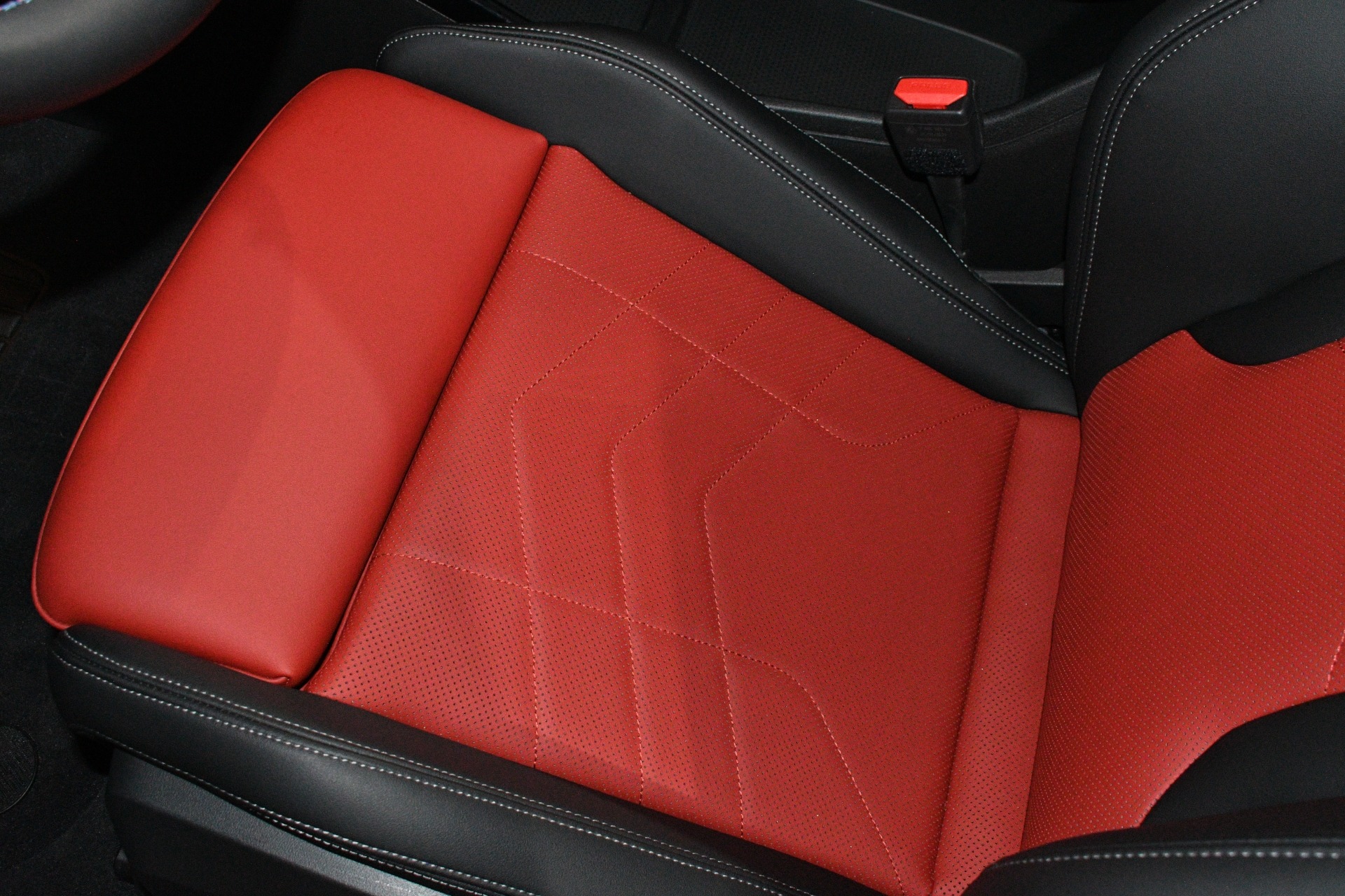 2025 BMW X2 35i - Photo 11