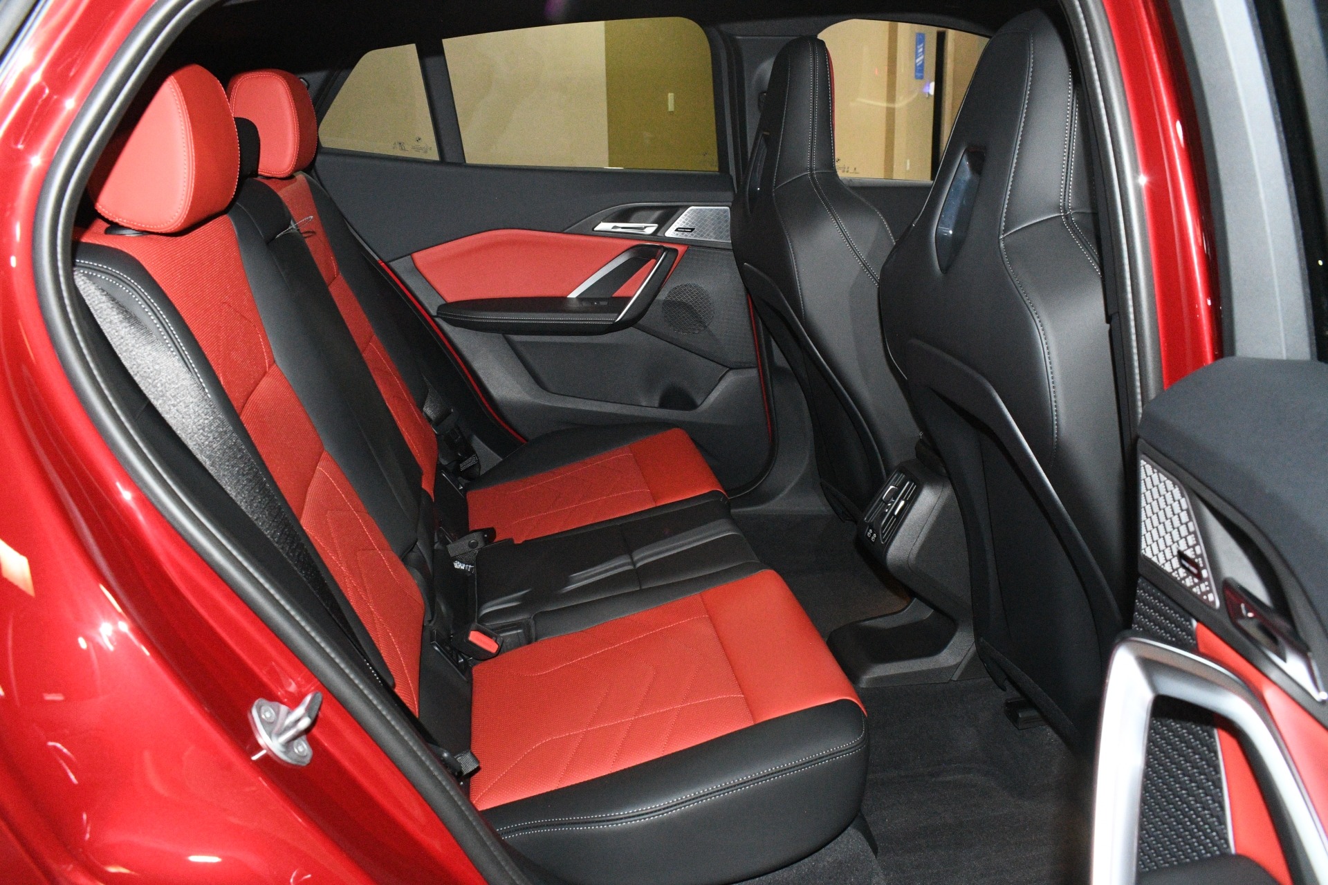 2025 BMW X2 35i - Photo 50