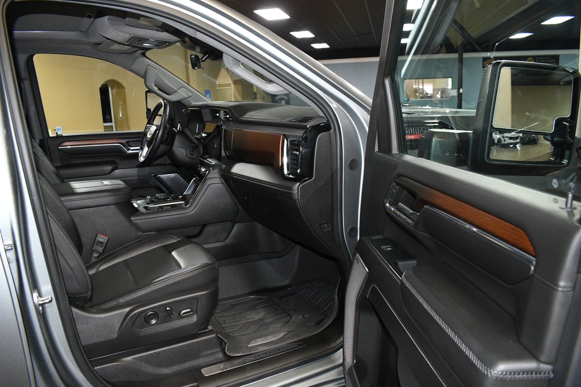 2024 GMC Sierra 2500HD Denali - Photo 46