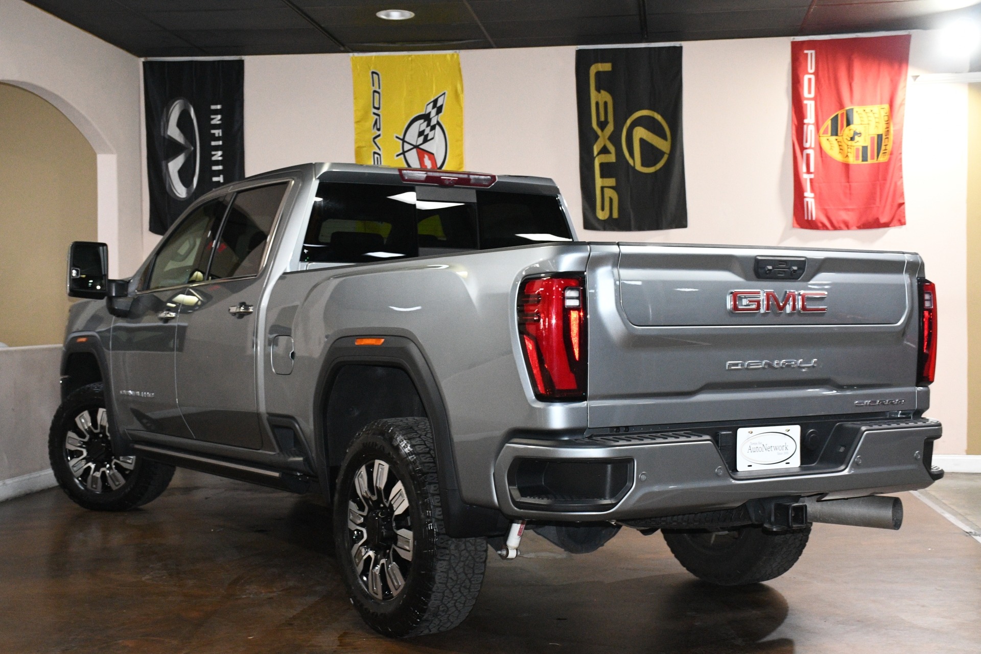 2024 GMC Sierra 2500HD Denali - Photo 6