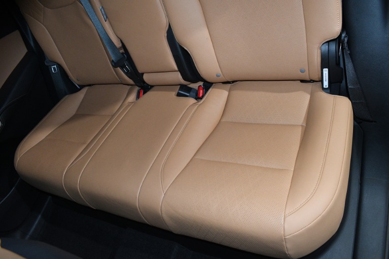 2025 Lexus RX 350 - Photo 119