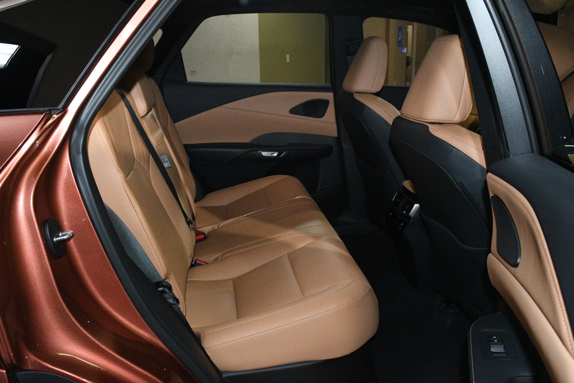 2025 Lexus RX 350 - Photo 48