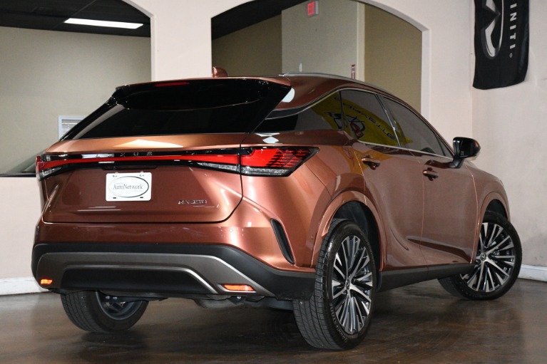 2025 Lexus RX 350 - Photo 105