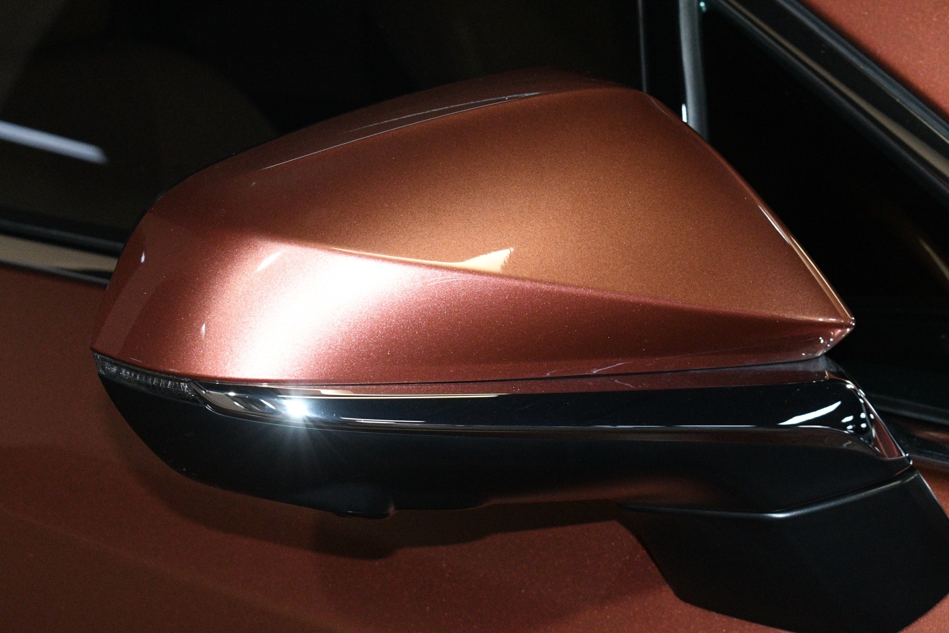 2025 Lexus RX 350 - Photo 61