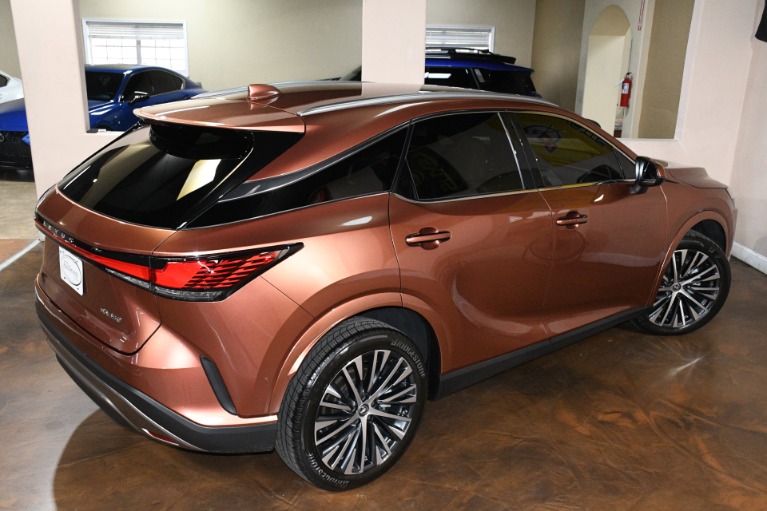 2025 Lexus RX 350 - Photo 179