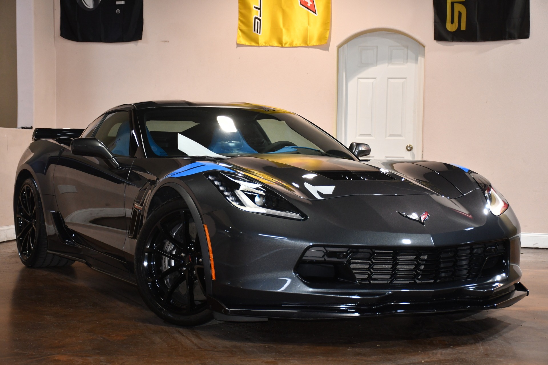 2017 Chevrolet Corvette Grand Sport 3LT photo 3