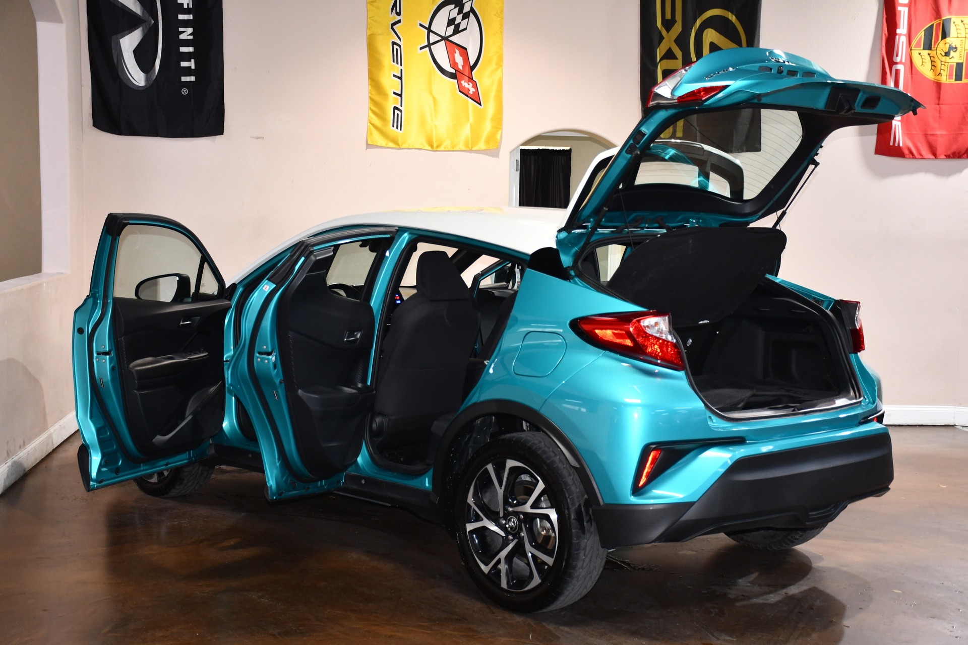 Used 2018 Toyota C-HR XLE For Sale (Sold) | Tampa Bay AutoNetwork