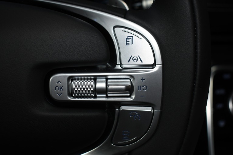 Used 2023 Genesis GV80 3.5T Prestige for sale Sold at Tampa Bay AutoNetwork in Tampa FL 33605 28