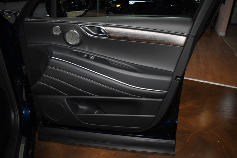 Used 2023 Genesis GV80 3.5T Prestige for sale Sold at Tampa Bay AutoNetwork in Tampa FL 33605 42