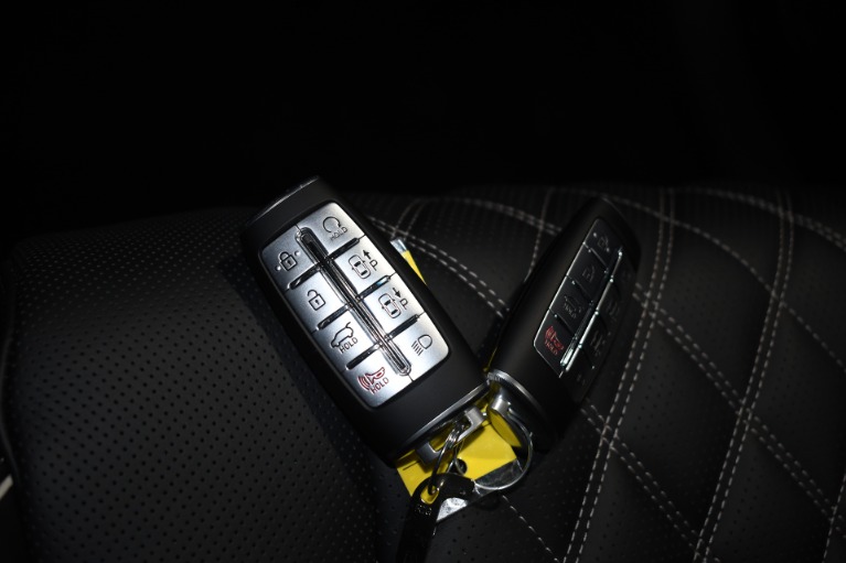 Used 2023 Genesis GV80 3.5T Prestige for sale Sold at Tampa Bay AutoNetwork in Tampa FL 33605 97