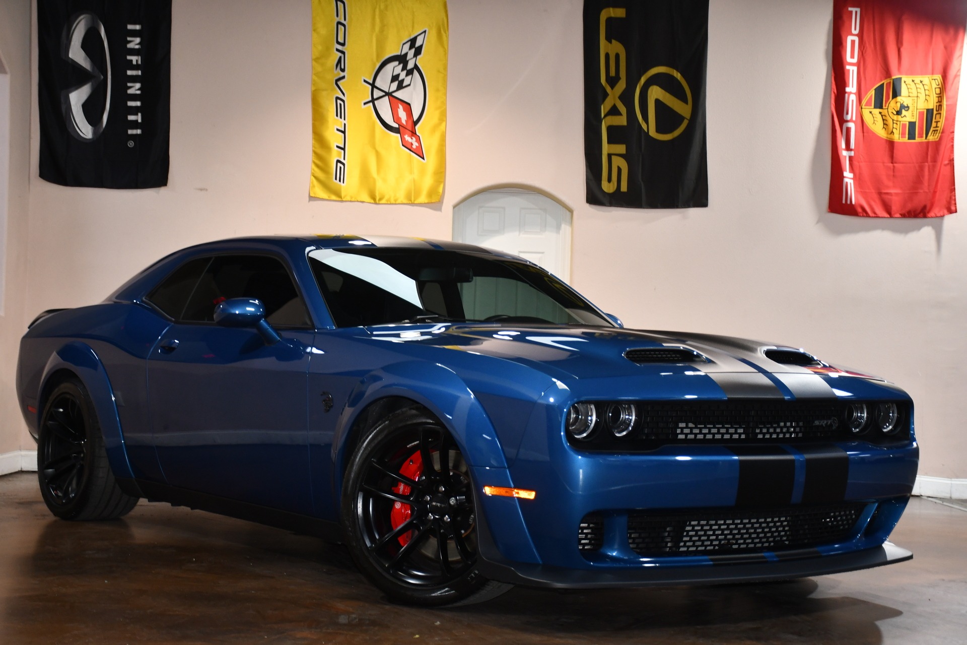 2020 Dodge Challenger SRT8 Hellcat Redeye Widebody photo 3