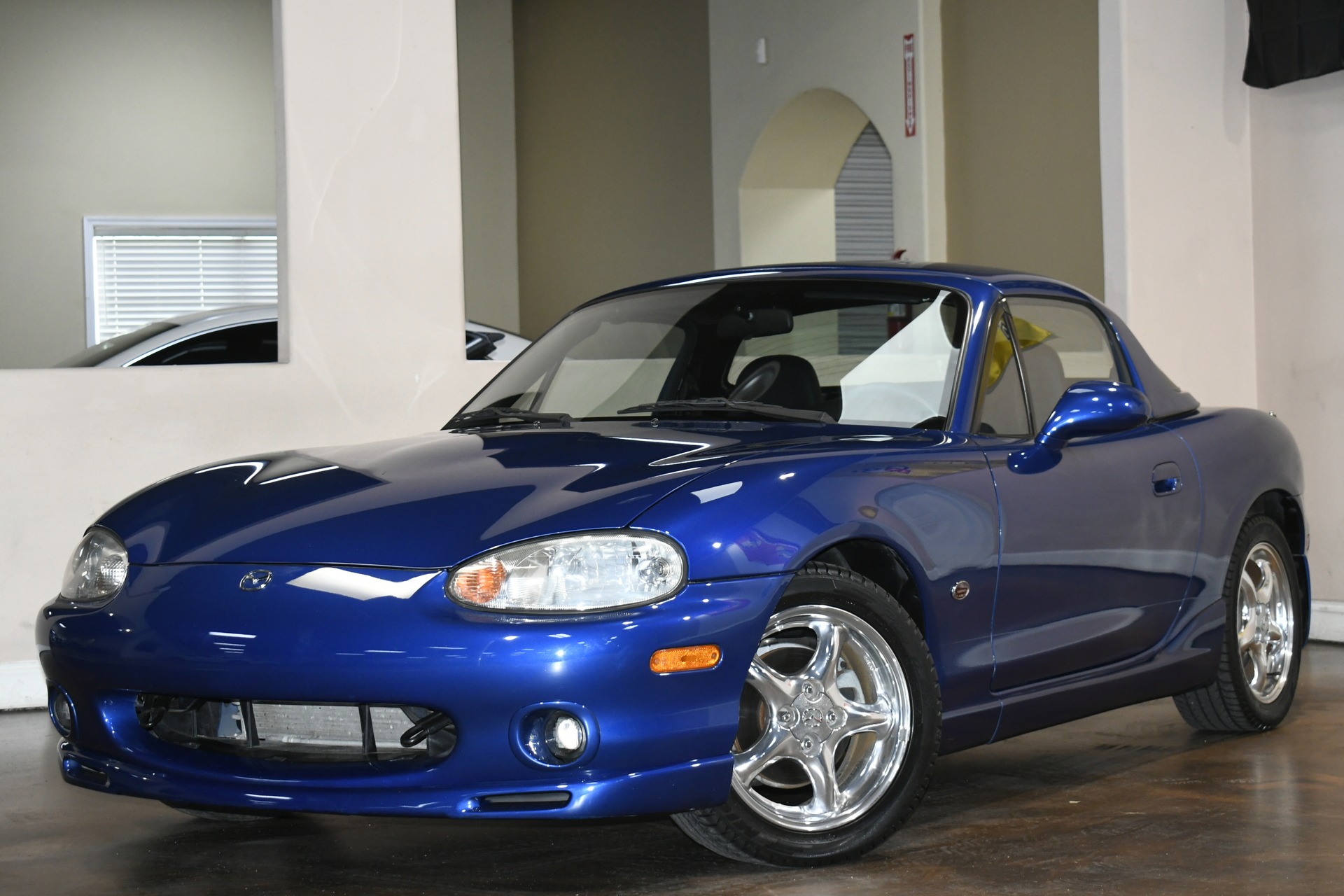1999 Mazda MX-5 Miata Miata photo 4