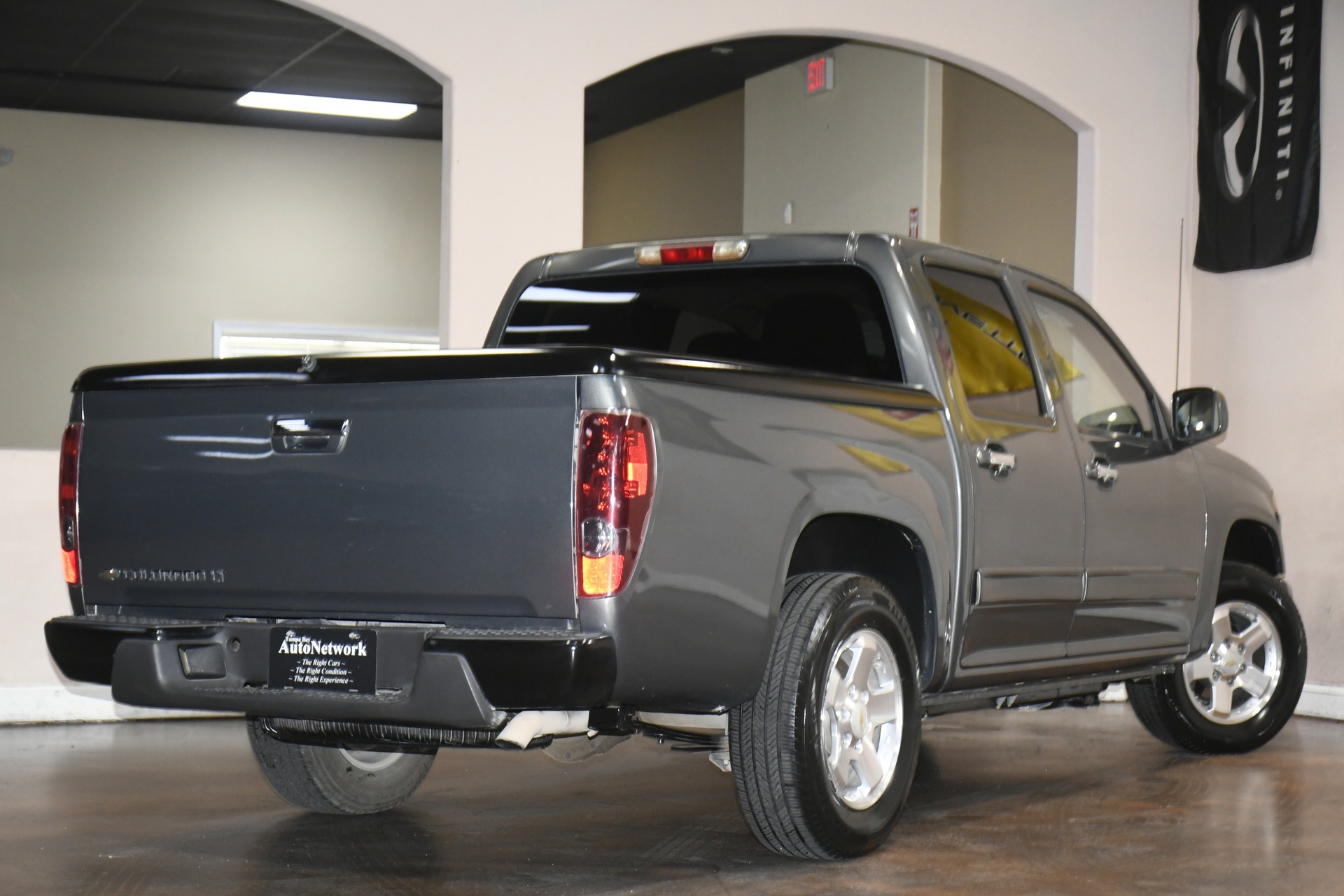 2010 Chevrolet Colorado LT photo 3